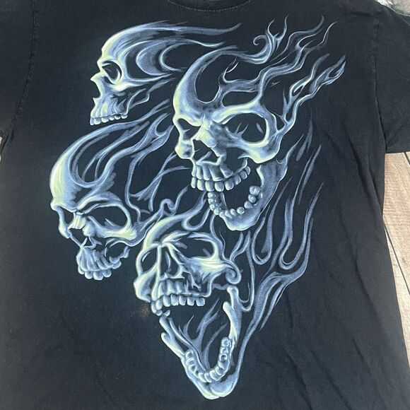 Vintage Y2K Flaming Skulls Horror Grunge Large Black Short Sleeve T-Shirt - Picture 3 of 8